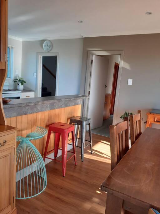 3 Bedroom Holiday Home In Prime Kaikoura Location! Exterior photo